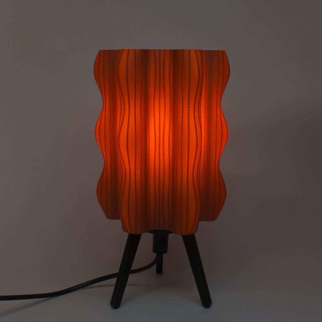 Ripple Lamp – 3D Printed Bedside Lamp with Warm LED Bulb