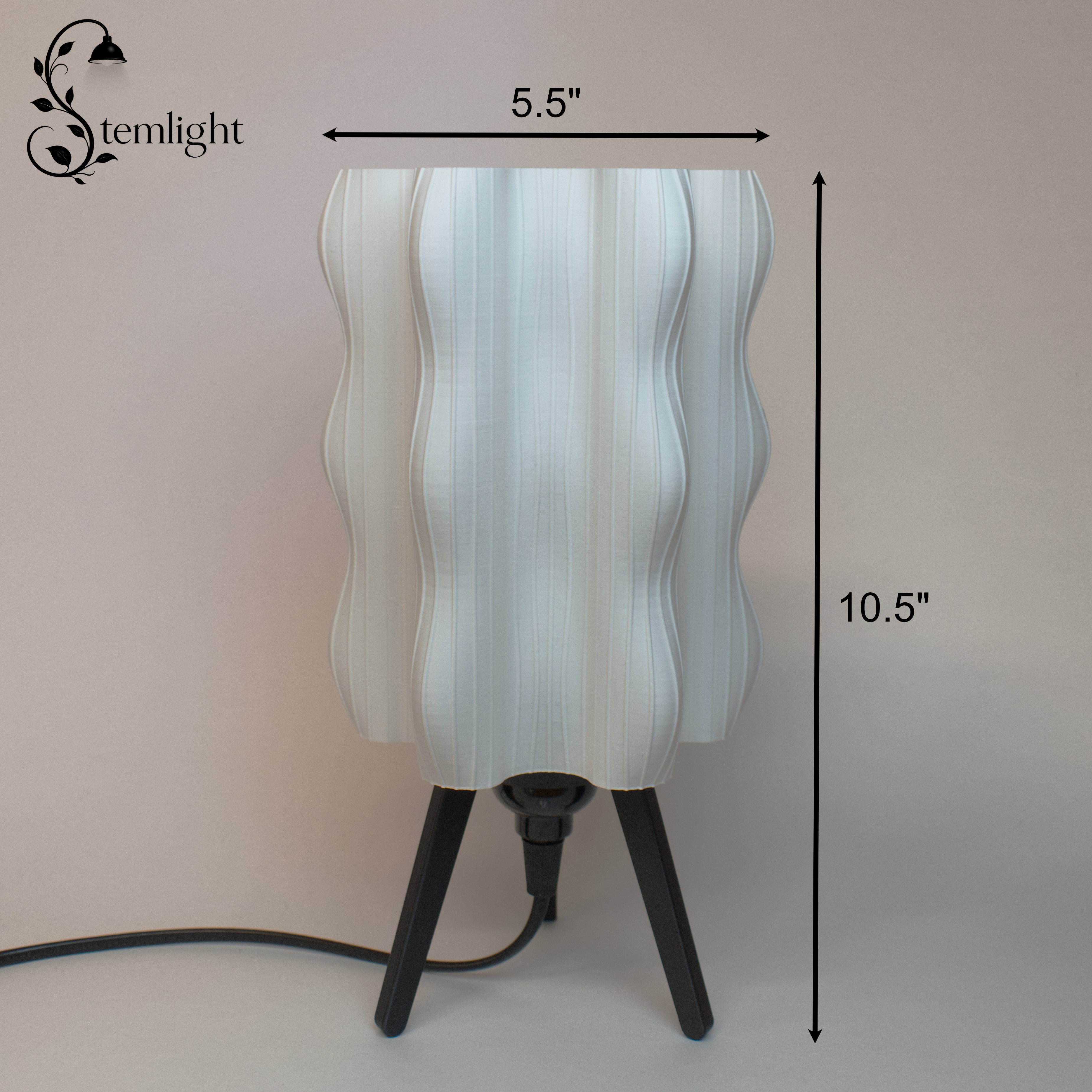 Ripple Lamp – 3D Printed Bedside Lamp with Warm LED Bulb