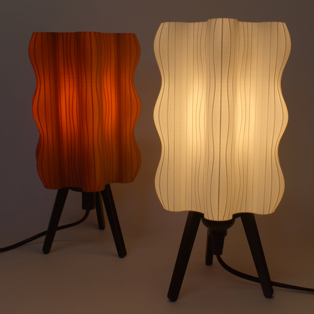 Ripple Lamp – 3D Printed Bedside Lamp with Warm LED Bulb